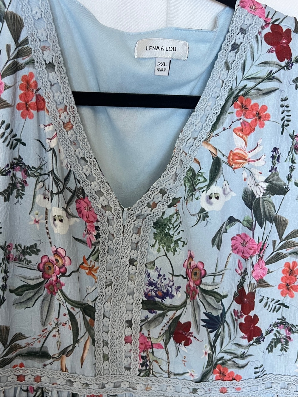 Light Blue Floral Tiered V-Neck Maxi Dress 2X LIKE NEW - Picture 3 of 12